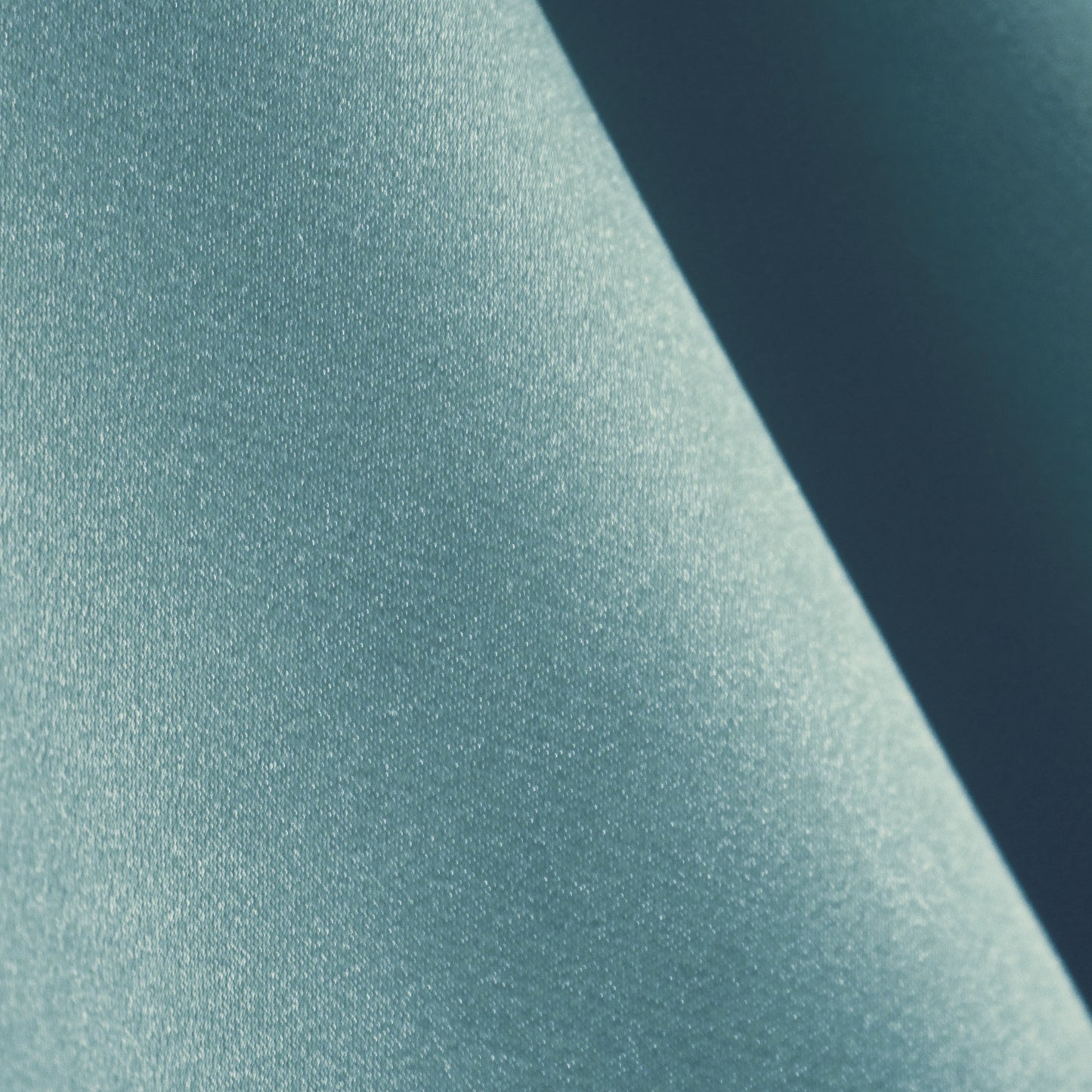 Lightweight Satin-Effect Satin Fabric
