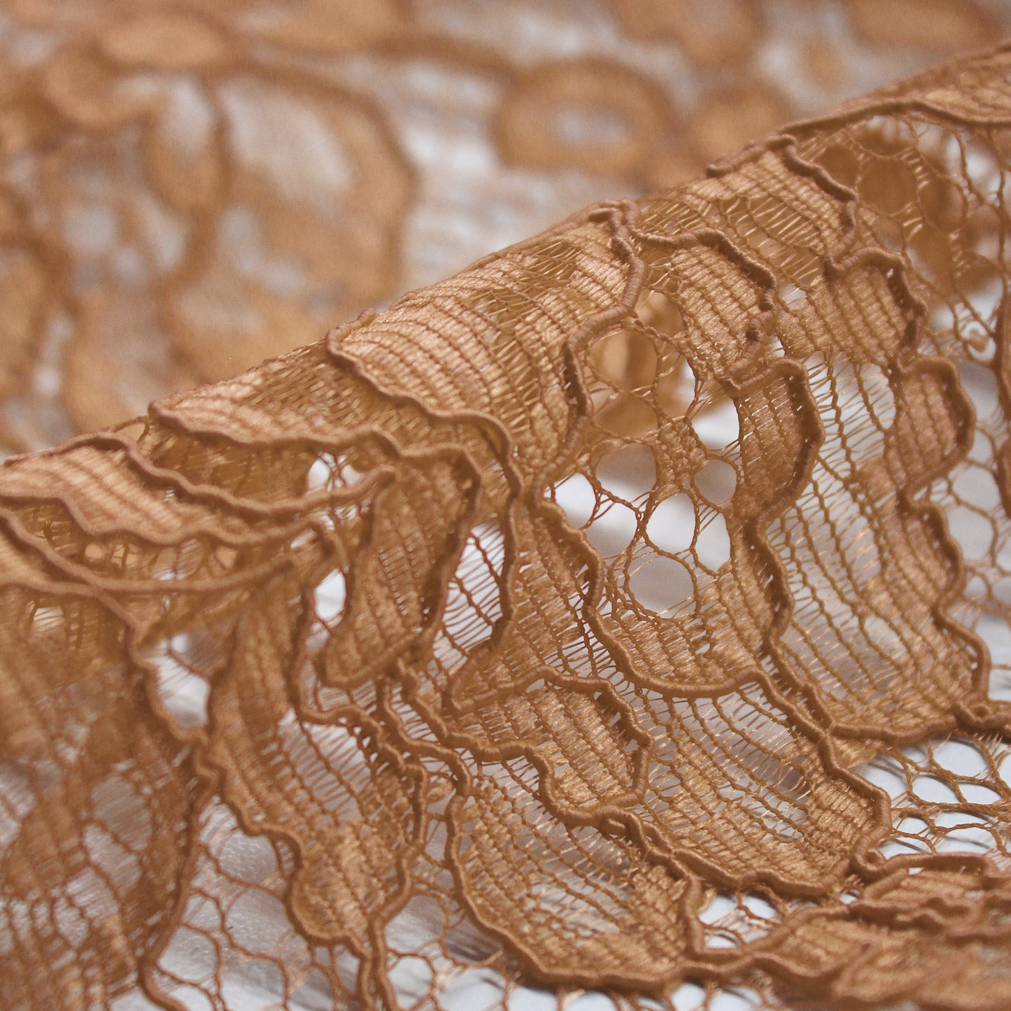 Rebrodè Lace