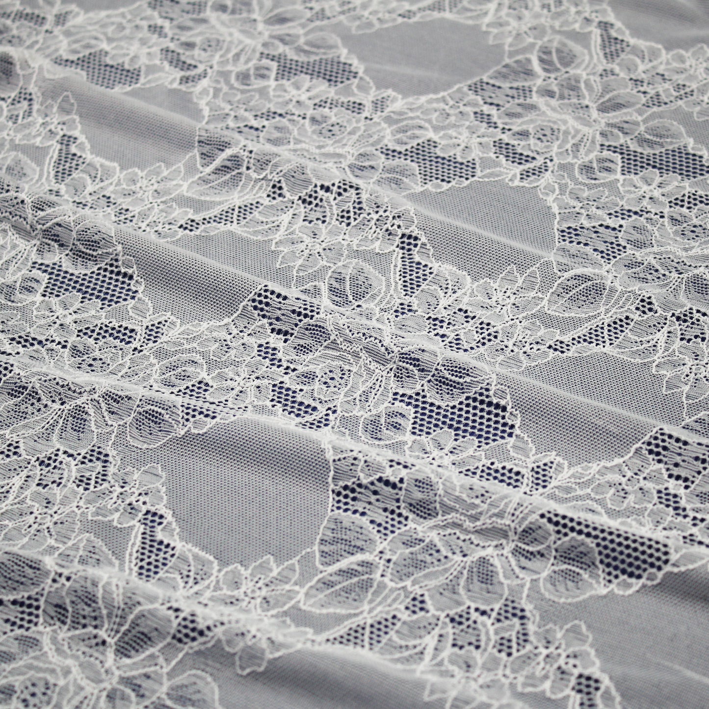 Elasticized Chantilly Lace with Roses and Flower Petals