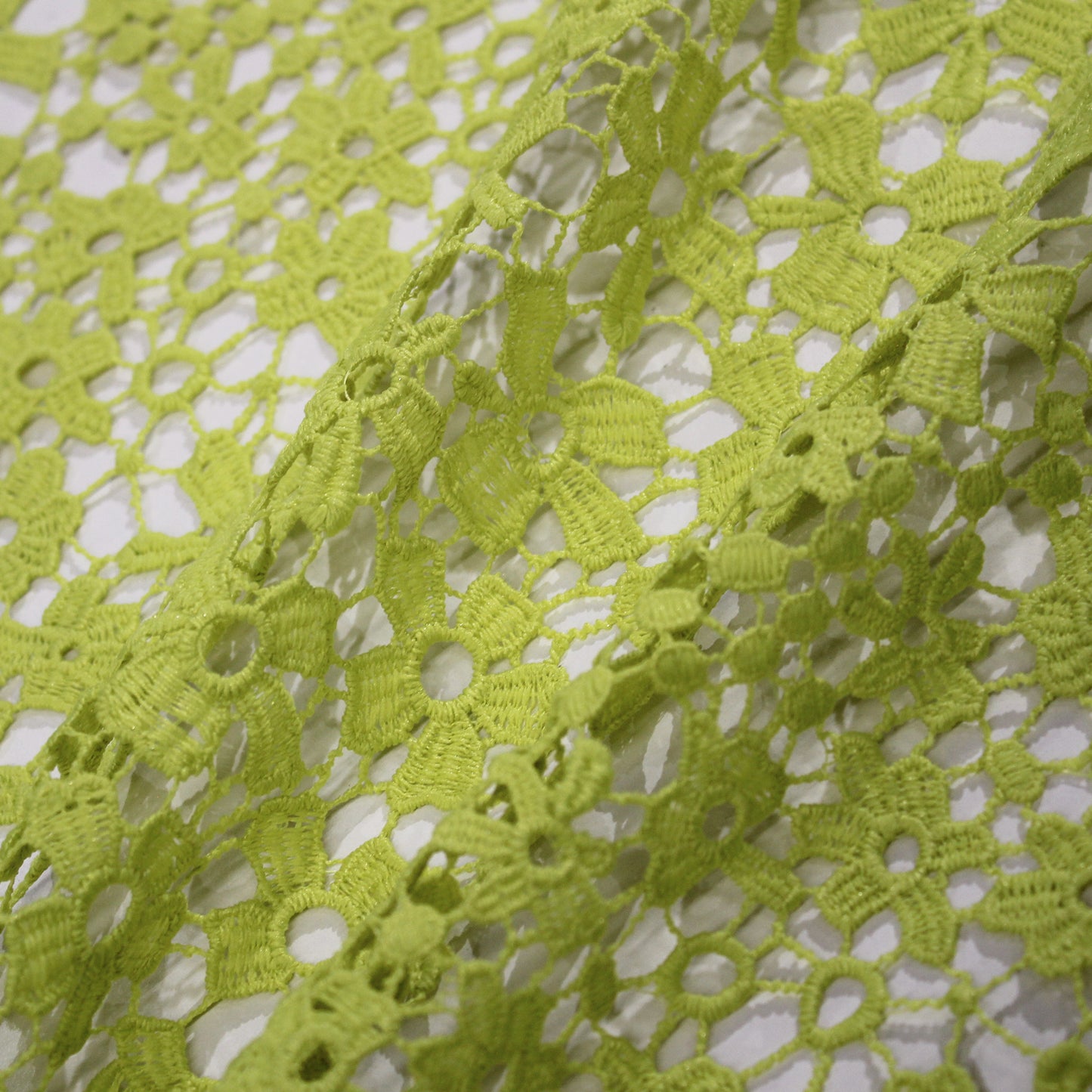 Macramé Lace with Full Field Flowers