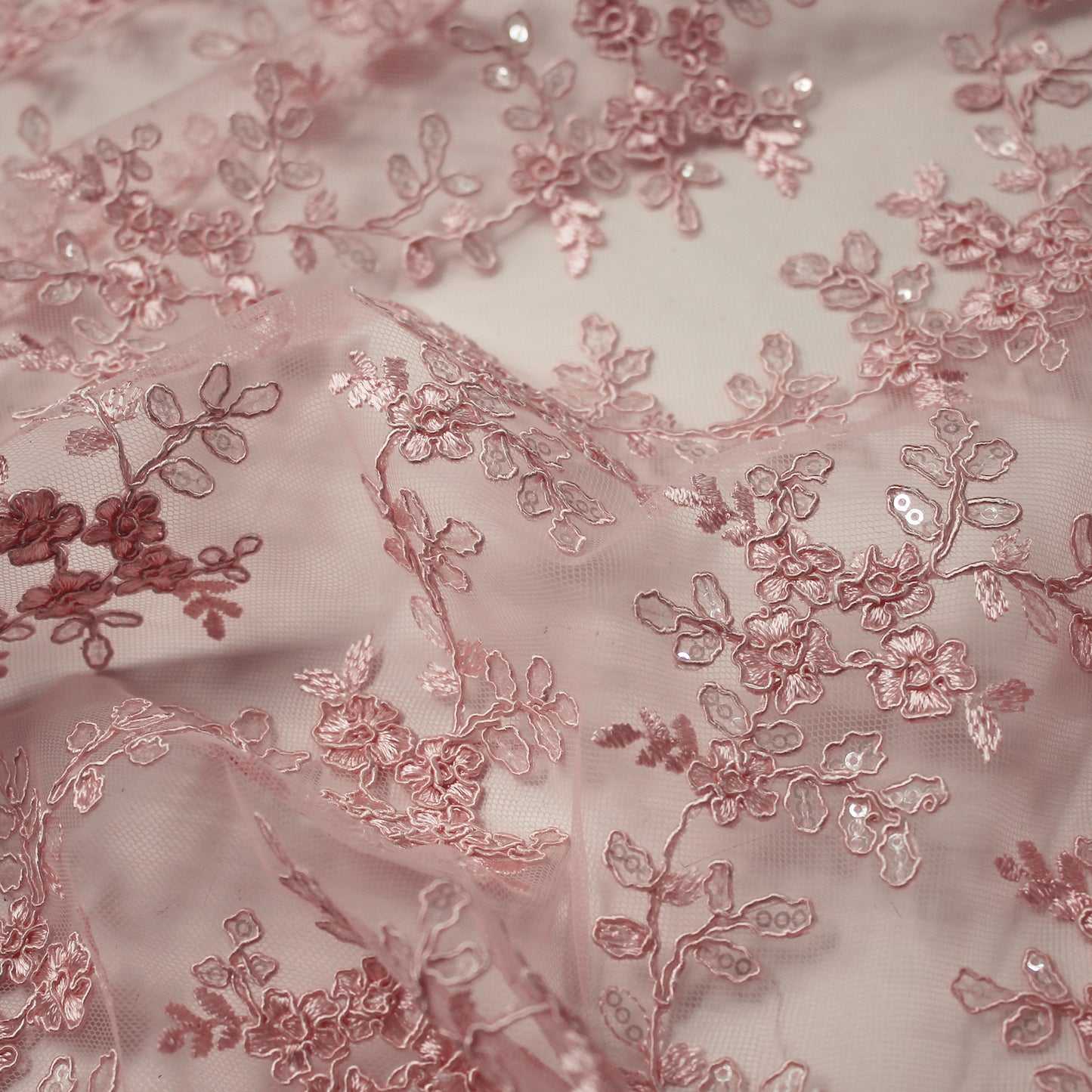 Tulle Rebrodato Ricamato con Fiori e Paillettes