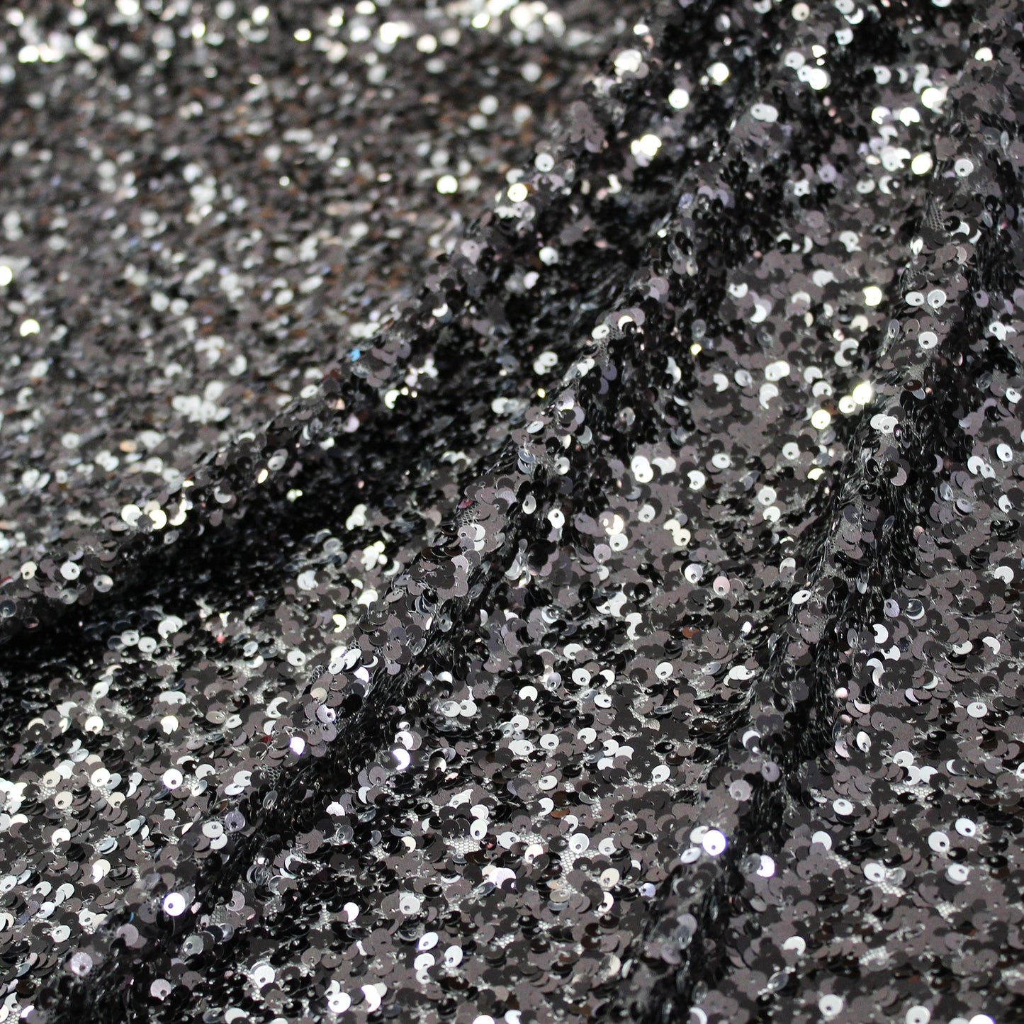 Tulle Ricamato Paillettes Lucide a Campo Pieno