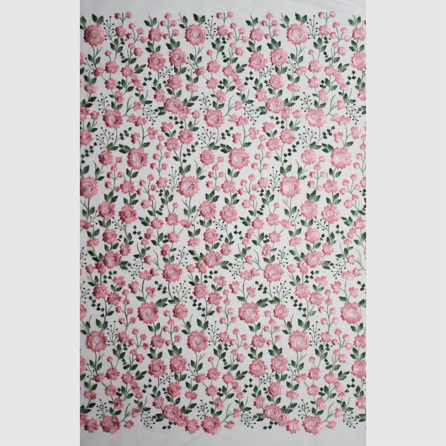 Tulle Ricamato Rosa con Fiori Rosa in Lurex