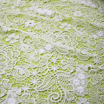 Pizzo Macramè a Motivo Floreale