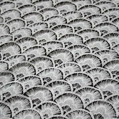Pizzo Macramè a Ventagli Squame