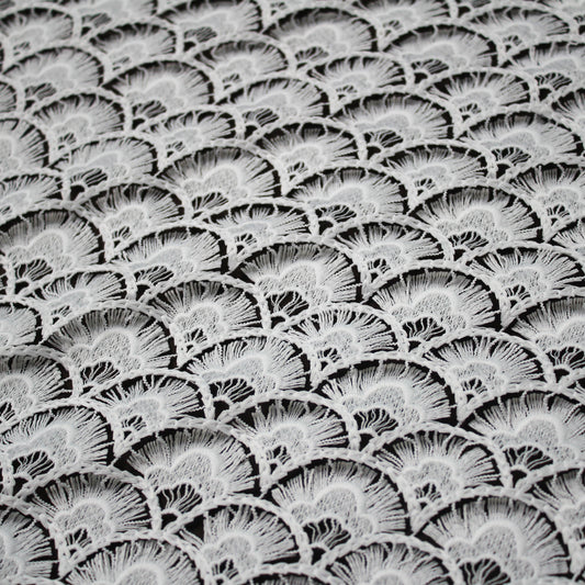 Pizzo Macramè a Ventagli Squame