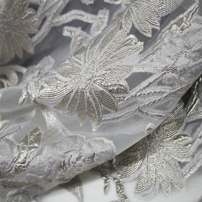 Tessuto Broccato con base in Organza e Fiori