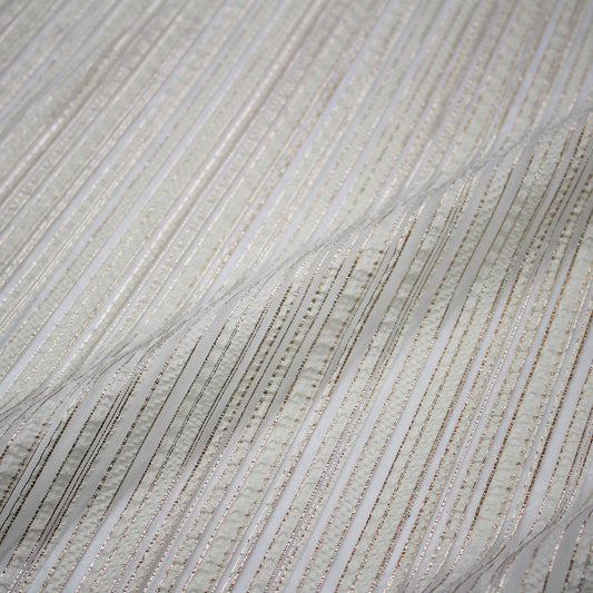 Tessuto Broccato con base in Organza e Motivo a Fasce e Linee Regolari