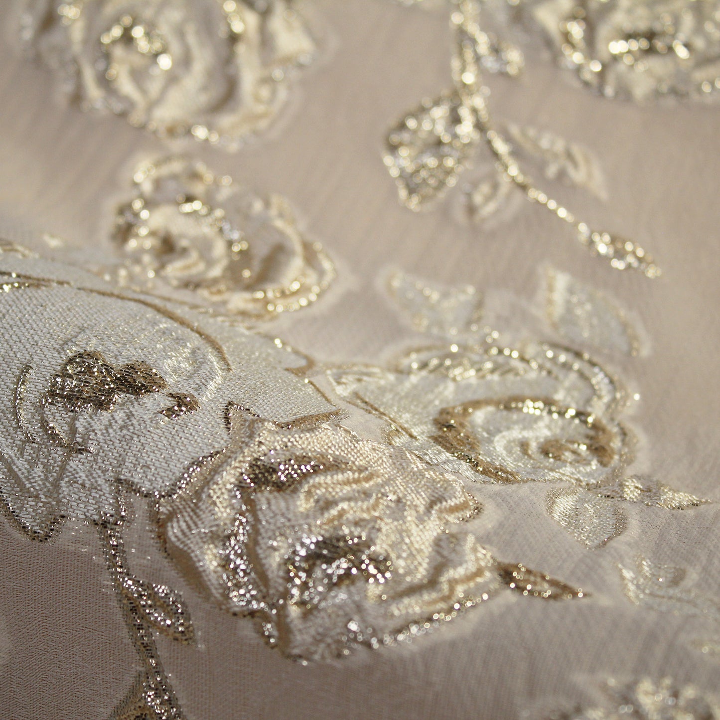Tessuto Organza Broccato