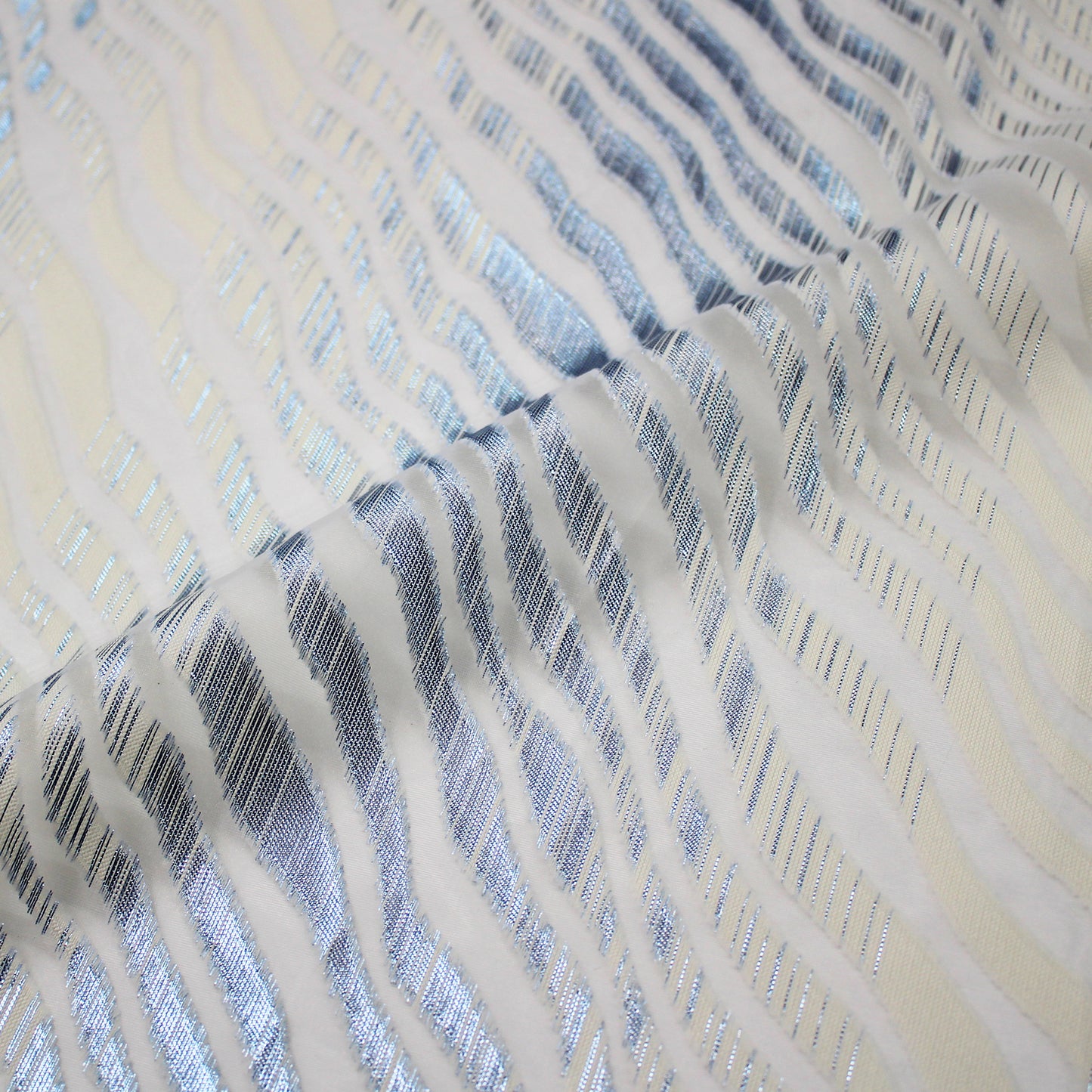 Tessuto Organza Fil Coupe con Motivo Zebrato