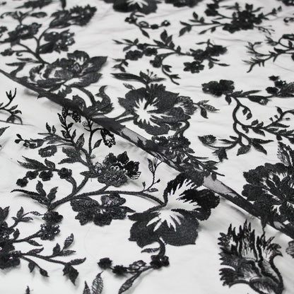 Tulle Ricamato a Filo Lucido con Fiori di Paillettes