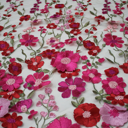 Tulle Ricamato con Fiori 3D Multiforme e Foglie