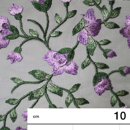 Tulle Ricamato con Fiori in Lurex Lavanda