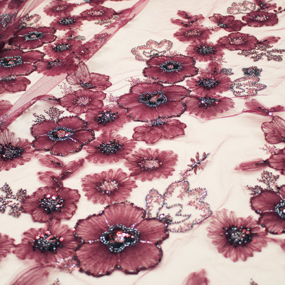 Tulle Ricamato con Fiori in Tulle, Paillettes e Corallini