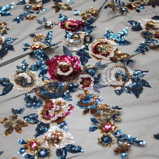Tulle Ricamato con Paillettes e Mazzi di Fiori