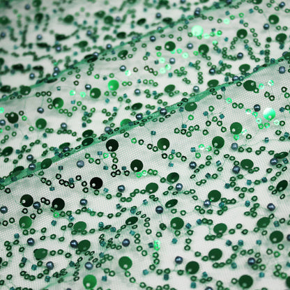 Tulle Ricamato con Perle, Coralli e Paillettes Multiforme a Campo Pieno