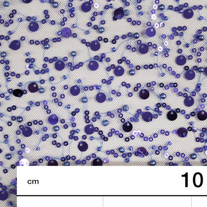 Tulle Ricamato con Perle, Coralli e Paillettes Multiforme a Campo Pieno
